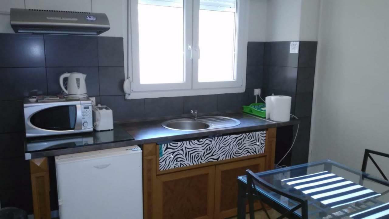 Prime Location Bright Studio City Center Super 5G Wifi 200Mbps With32"Tv Saloniki Zewnętrze zdjęcie